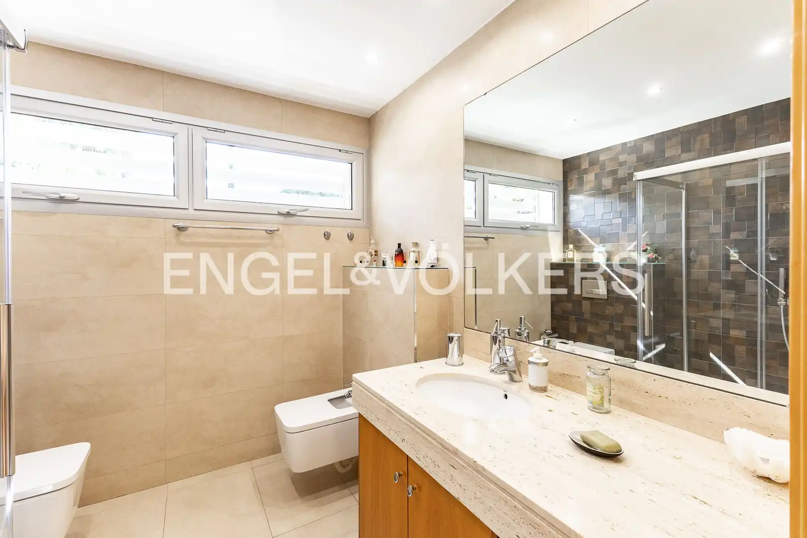 Bathroom of Houses for rent in Cabrera de Mar  with Air Conditioner, Heating and Parquet flooring