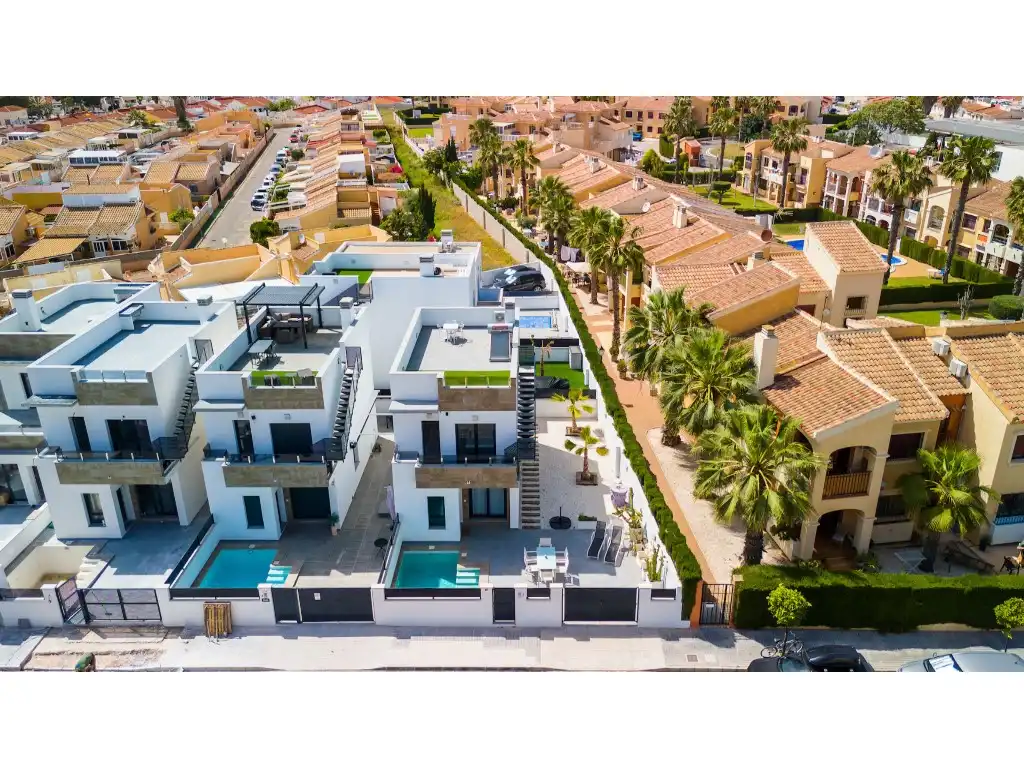 Casa con piscina en venta en Calle las Abubillas, imagen 40