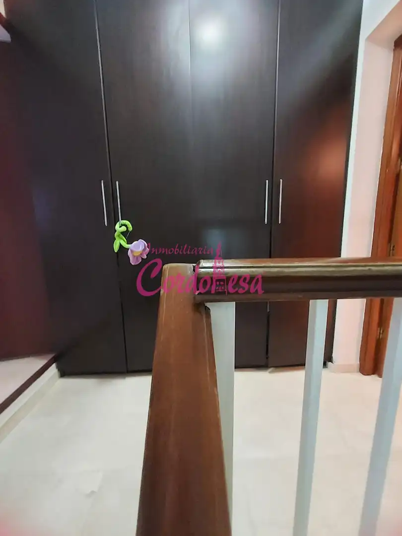 Casa amb piscina en venda a Poniente-Norte - Miralbaida - Parque Azahara, imagen 20