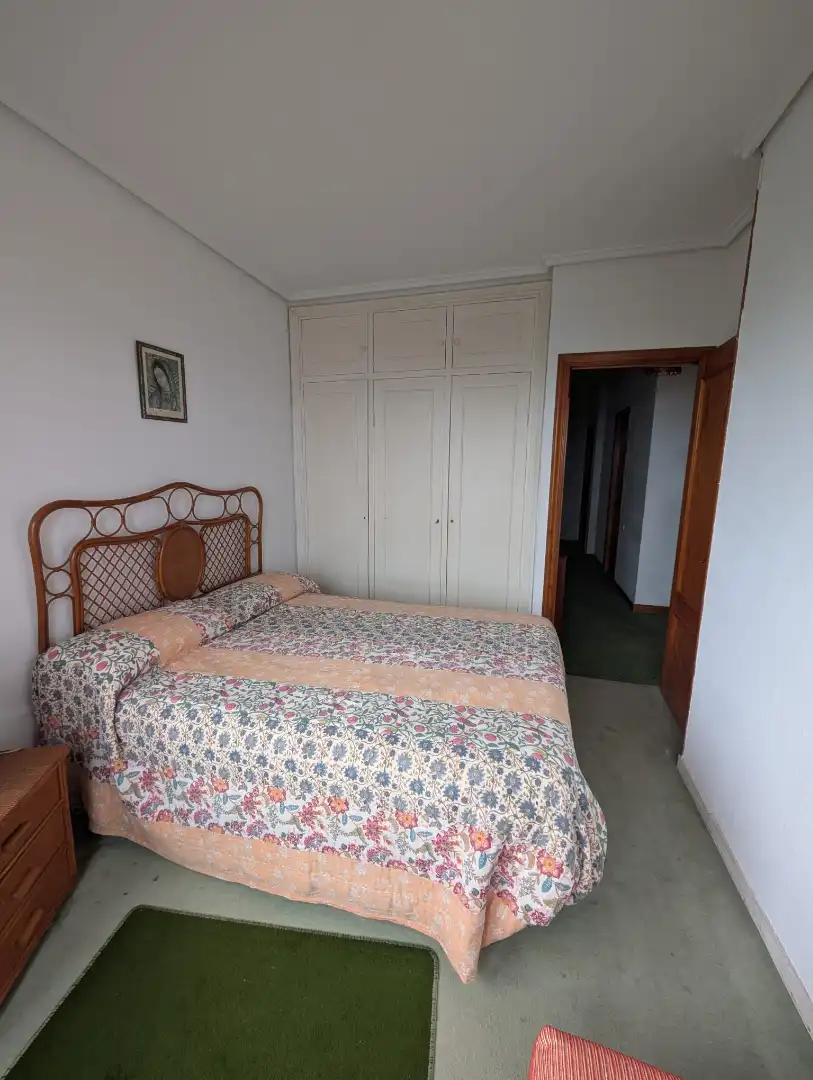 Habitación de Piso en venta en Santander con Calefacción, Terraza y Trastero
