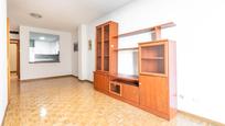 Sala de estar de Piso en venta en  Madrid Capital con Calefacción