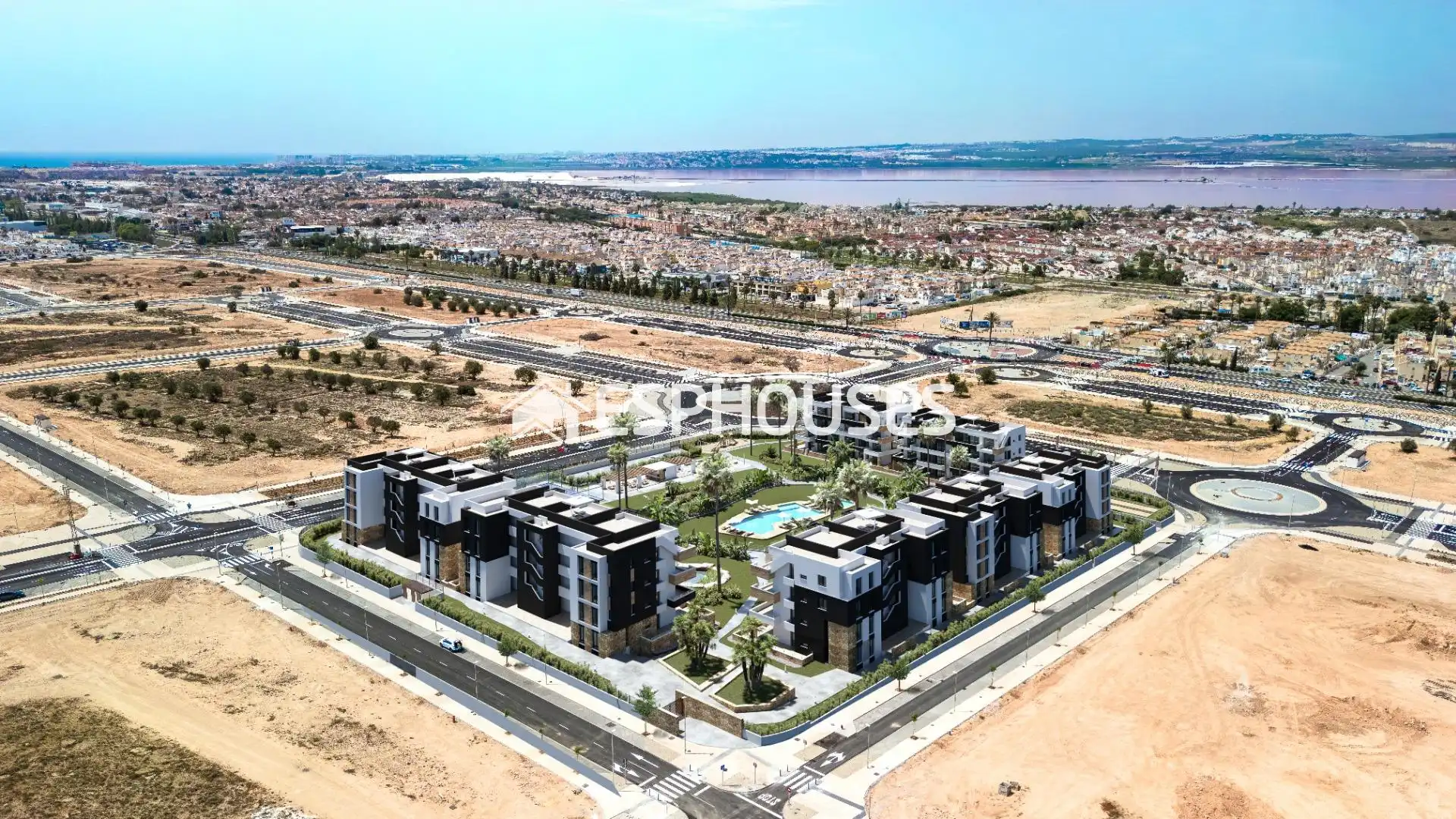 Vista exterior de Àtic en venda en Torrevieja amb Aire condicionat, Terrassa i Traster
