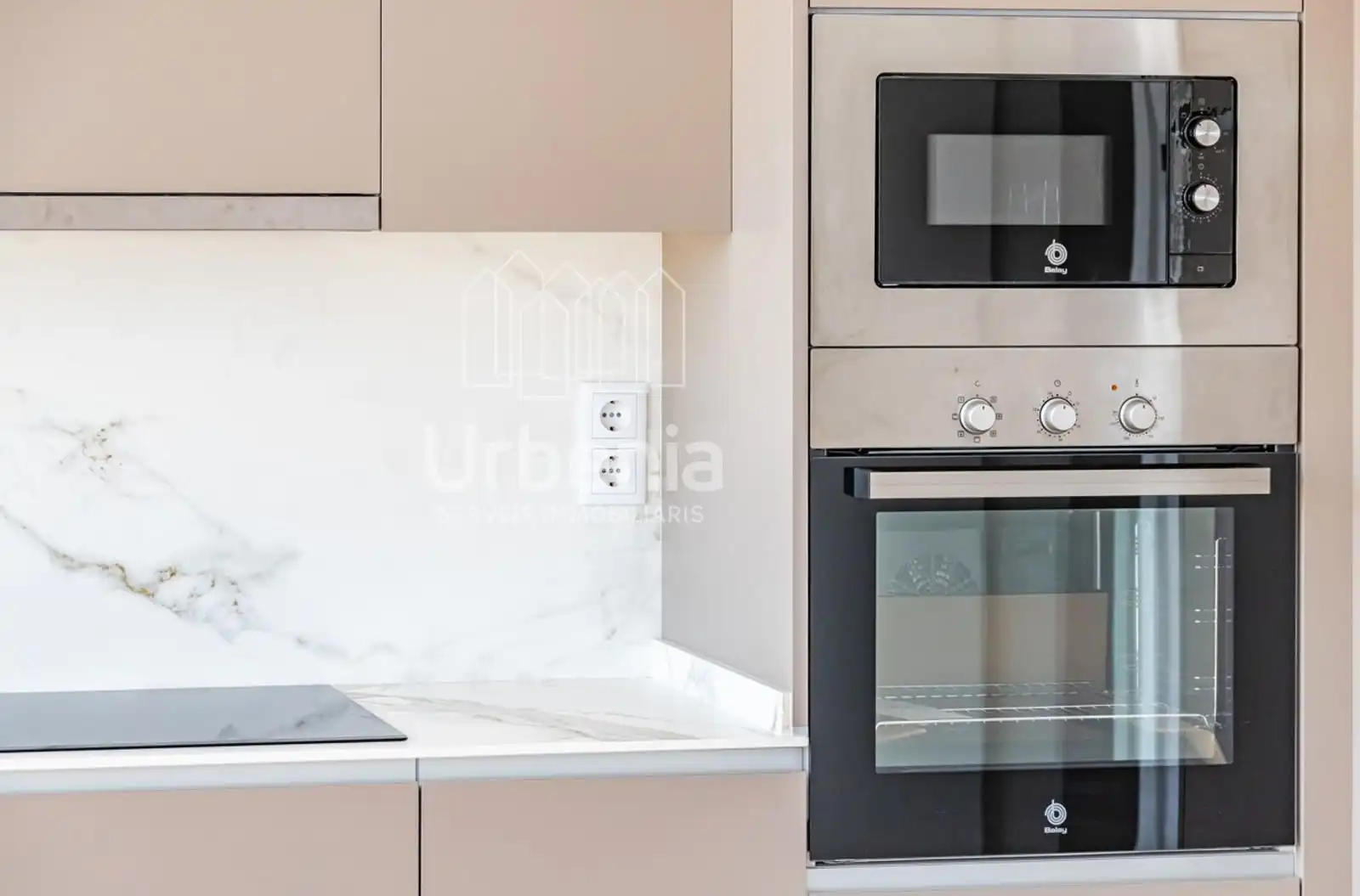 Cocina de Casa o chalet en venta en Calonge i Sant Antoni con Aire acondicionado, Calefacción y Jardín privado