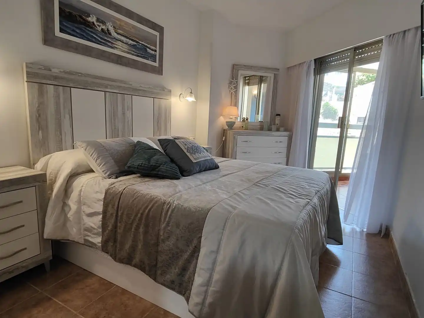 Flat with pool to rent in Paseo San Cristóbal 20