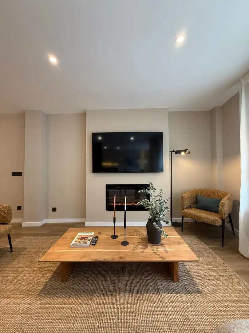 Living room of Flat for rent in Salamanca  with Heating, Parquet flooring and Terrace