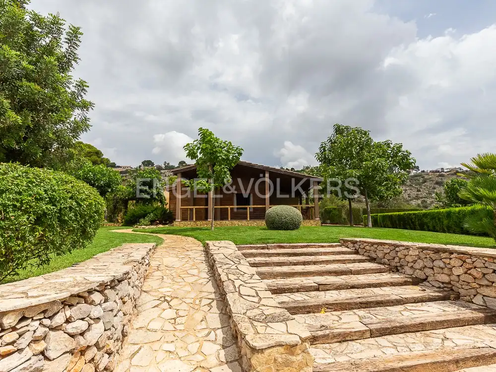 Vista exterior de Casa o chalet de alquiler en Torrent con Aire acondicionado, Calefacción y Jardín privado