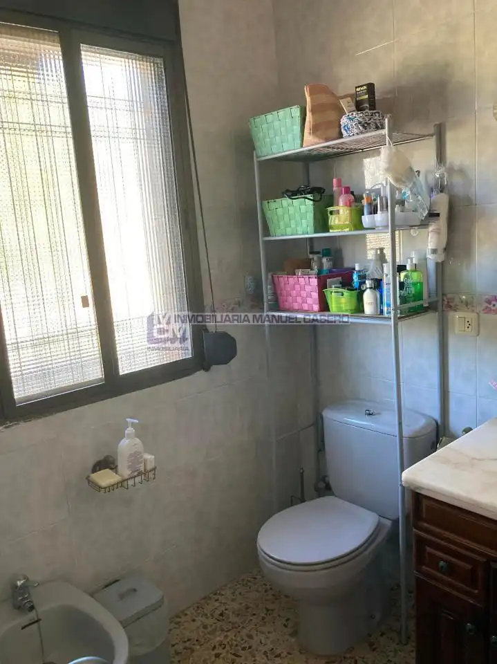 Bany de Casa o xalet en venda en Cáceres amb Calefacció, Jardí privat i Terrassa