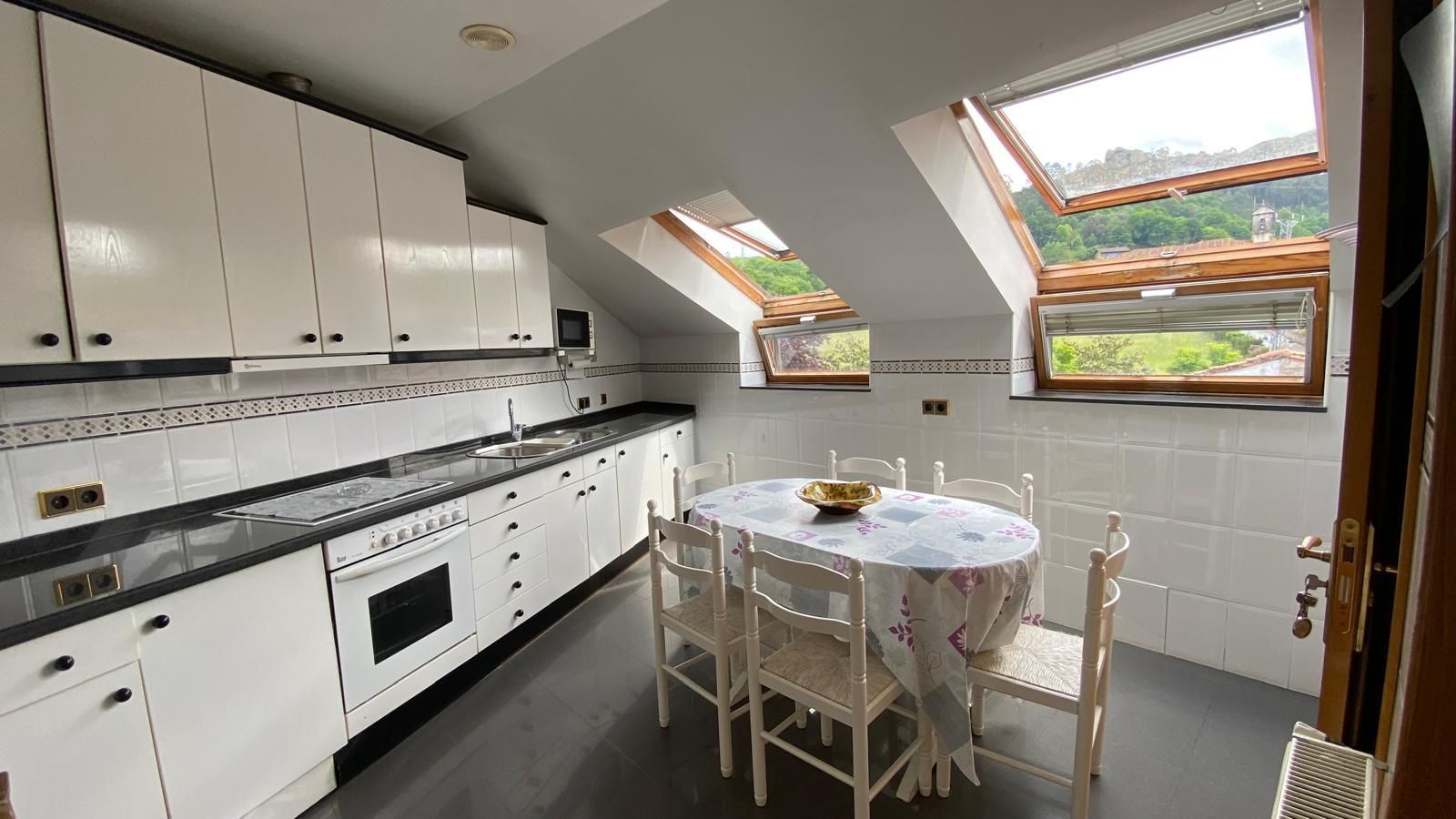 Kitchen of Flat for sale in Cangas de Onís  with Heating, Storage room and Furnished