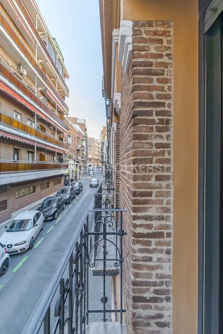 Vista exterior de Apartament de lloguer en Madrid amb Aire condicionat, Calefacció i Moblat