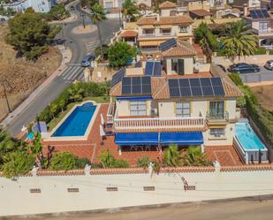 Vista exterior de Casa o xalet en venda en Mijas amb Aire condicionat, Calefacció i Terrassa