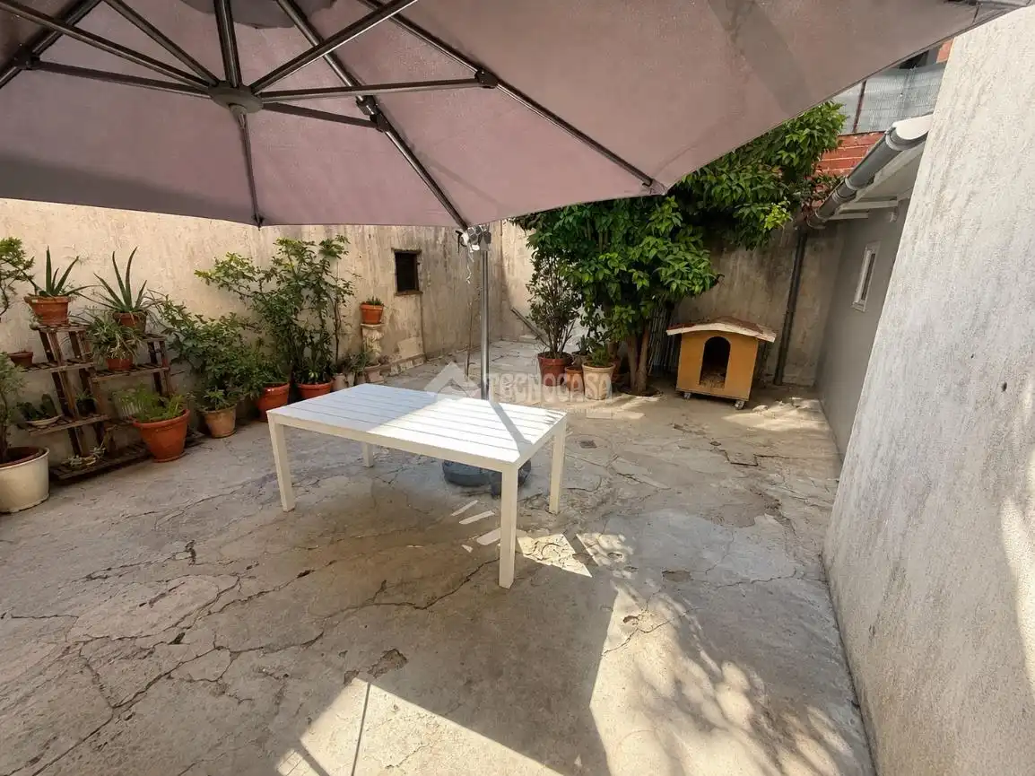 Terraza de Local en venta en Puente de Vallecas