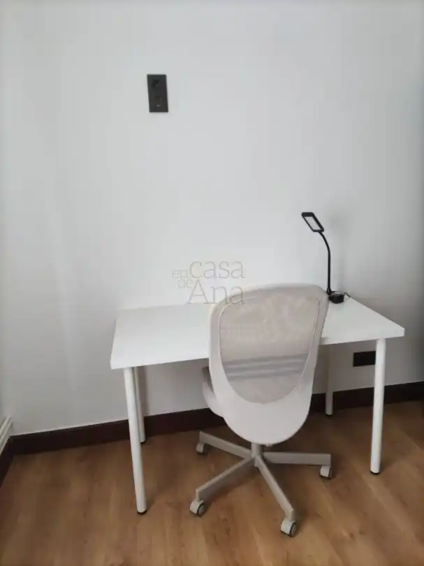 Piso de alquiler en Bilbao  con Calefacción y Balcón