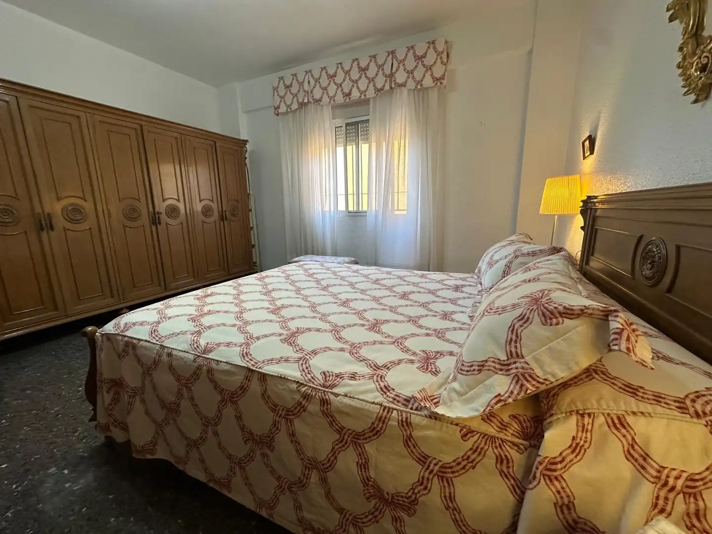 Habitación de Piso en venta en Alcantarilla con Aire acondicionado, Terraza y Amueblado