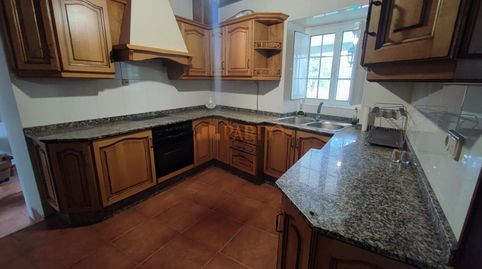 Foto 4 de Casa adosada en venta en A Gándara, Narón