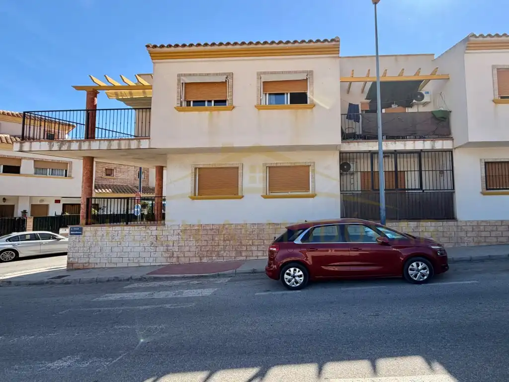Vista exterior de Pis en venda en Orihuela