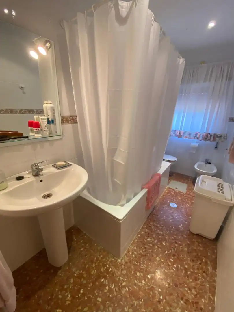 Bathroom of Houses for sale in Albacete  with Air Conditioner, Private garden and Furnished