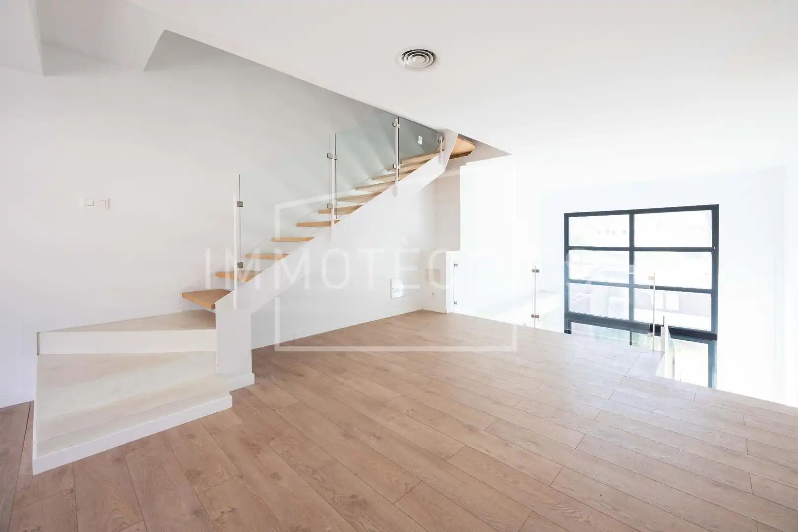 Adosado con jardín en venta en Carrer TURO DE L'HOME, imagen 43