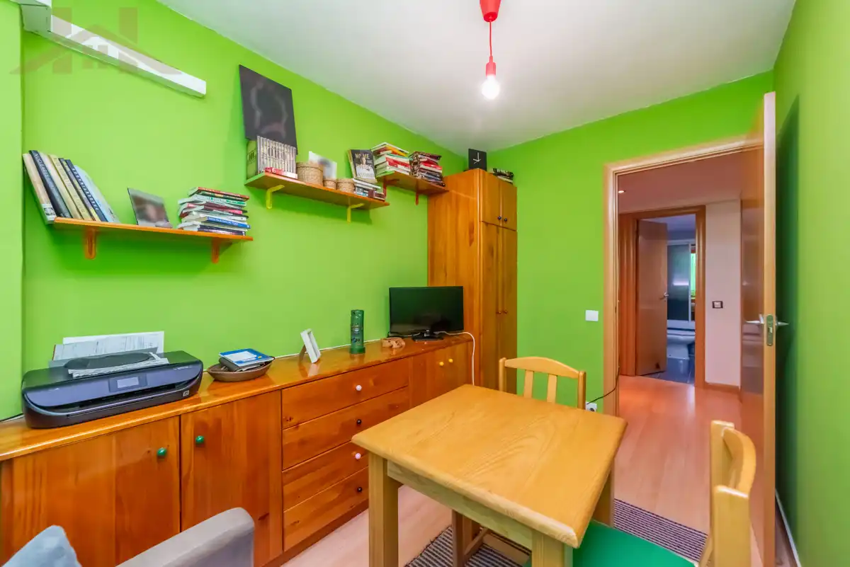 Schlafzimmer von Wohnung zum Verkauf in Pinto mit Klimaanlage, Heizung und Terrasse