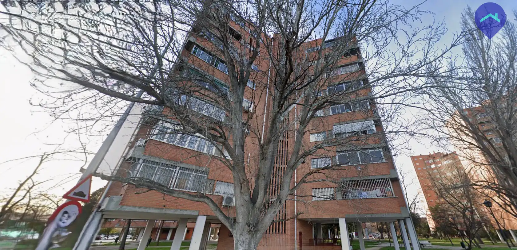 Vista exterior de Piso en venta en Villaverde