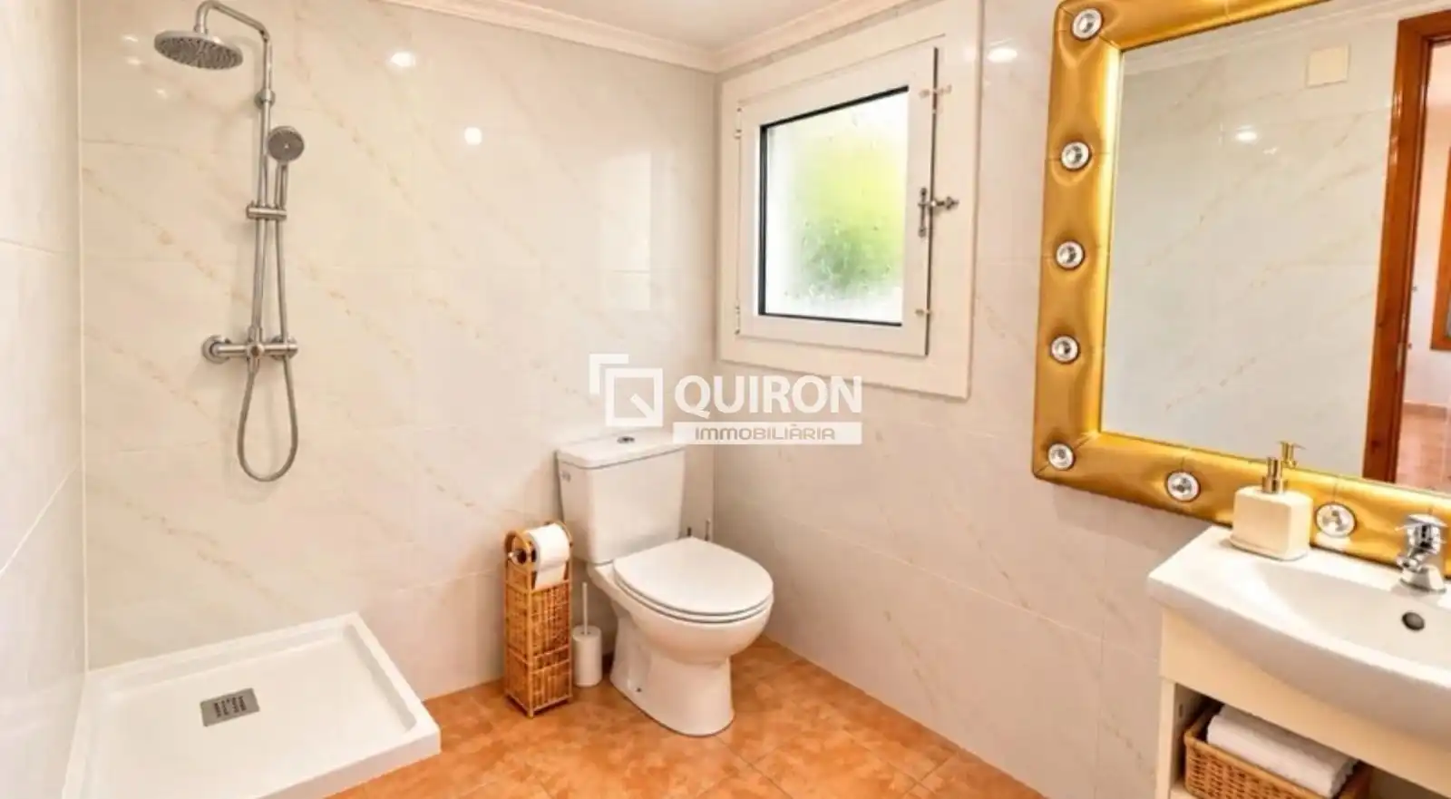 Baño de Casa o chalet en venta en El Montmell, Tarragona