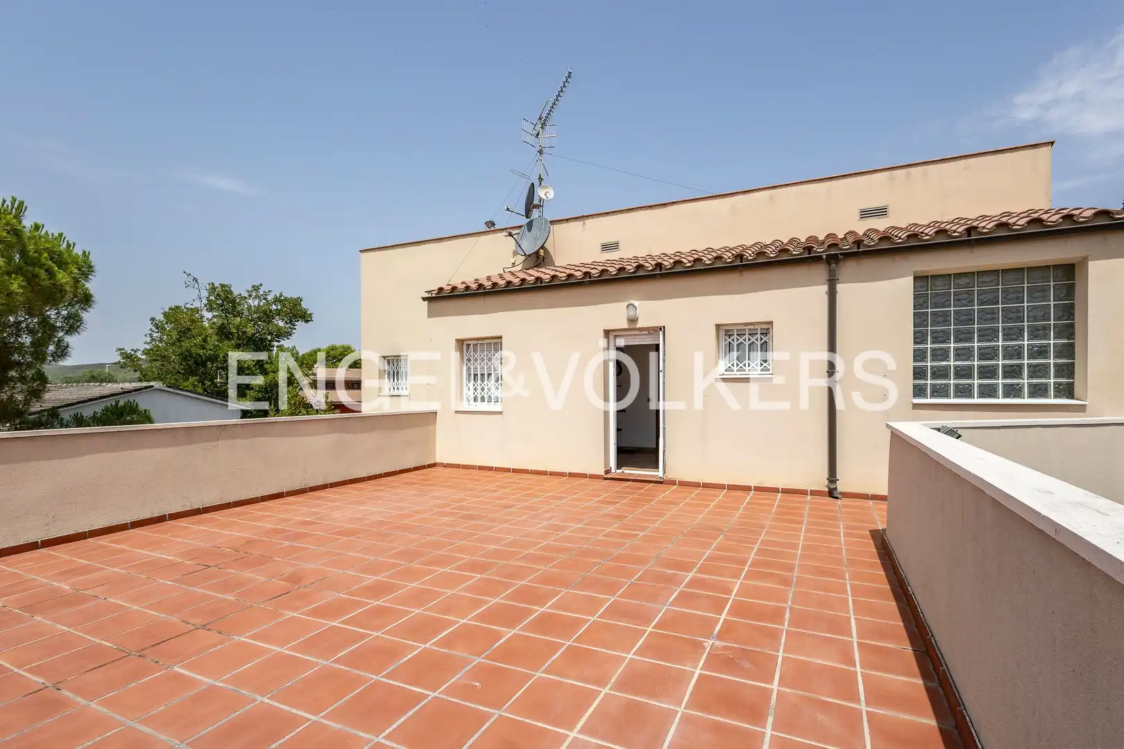 Terrassa de Casa o xalet en venda en Pacs del Penedès amb Calefacció, Jardí privat i Terrassa