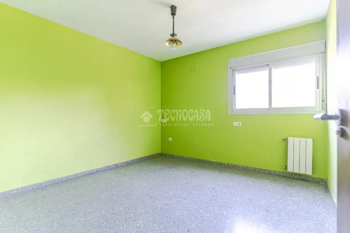 Bedroom of Flat for sale in Granada