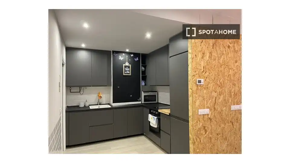 Pis amb terrassa de lloguer a Latina, imagen 2