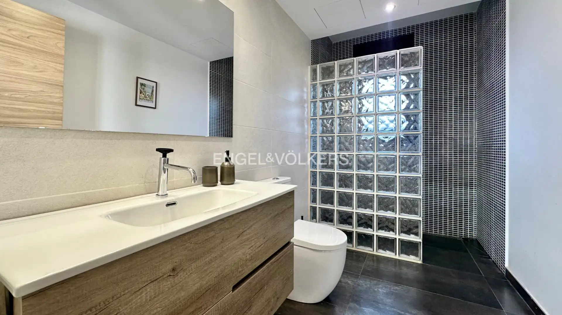 Bathroom of Houses for sale in Vilanova d'Escornalbou  with Air Conditioner, Heating and Private garden