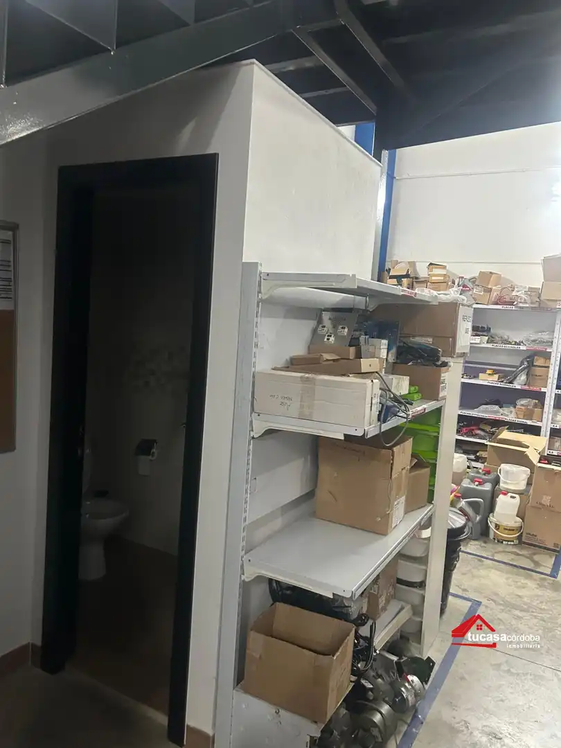 Nau industrial en venda a El Higuerón