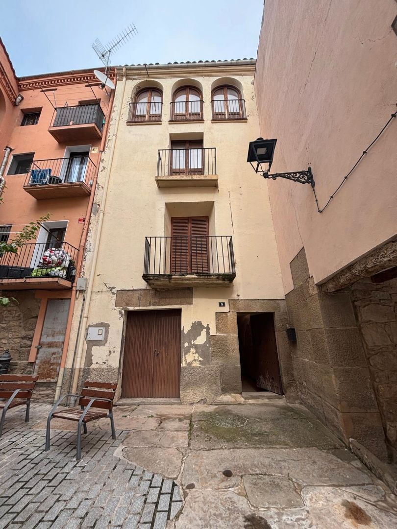 Exterior view of Country house for sale in Artesa de Segre  with Terrace, Furnished and Balcony