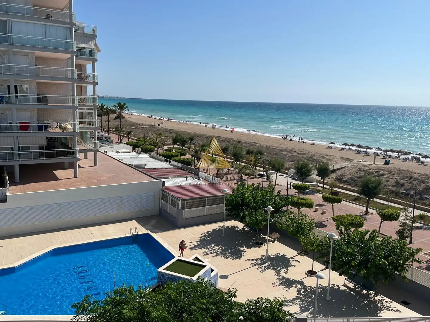 Apartament amb terrassa en venda a Playa Norte, imagen 3