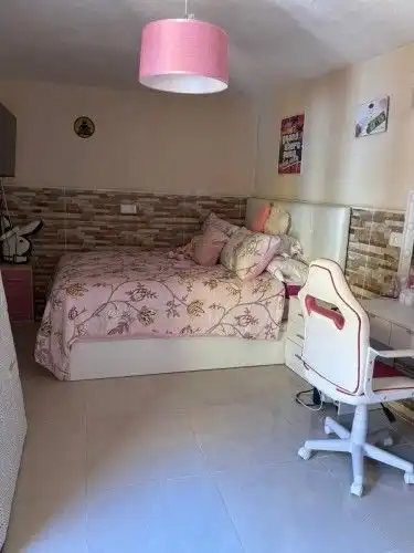 Dormitori de Casa adosada en venda en Gibraleón amb Aire condicionat i Calefacció