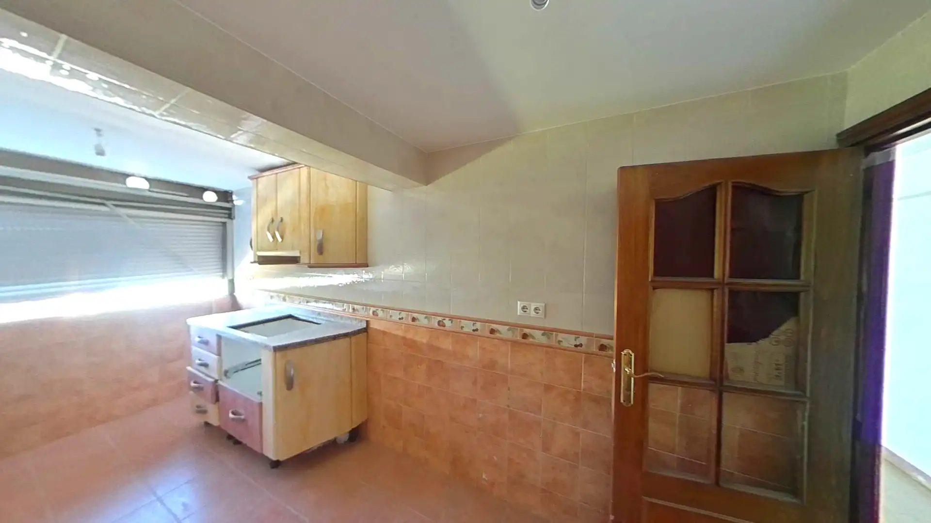 Kitchen of Flat for sale in Córdoba  with Parquet flooring