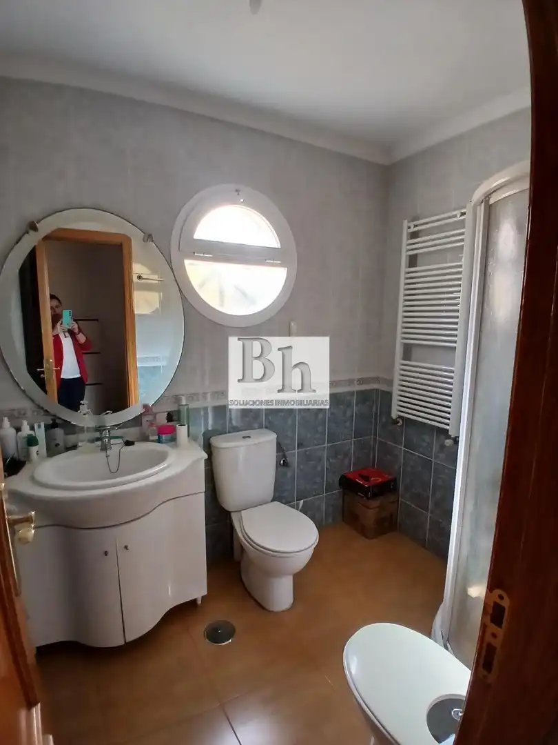 Bathroom of Houses for sale in Málaga  with Air Conditioner, Terrace and Balcony