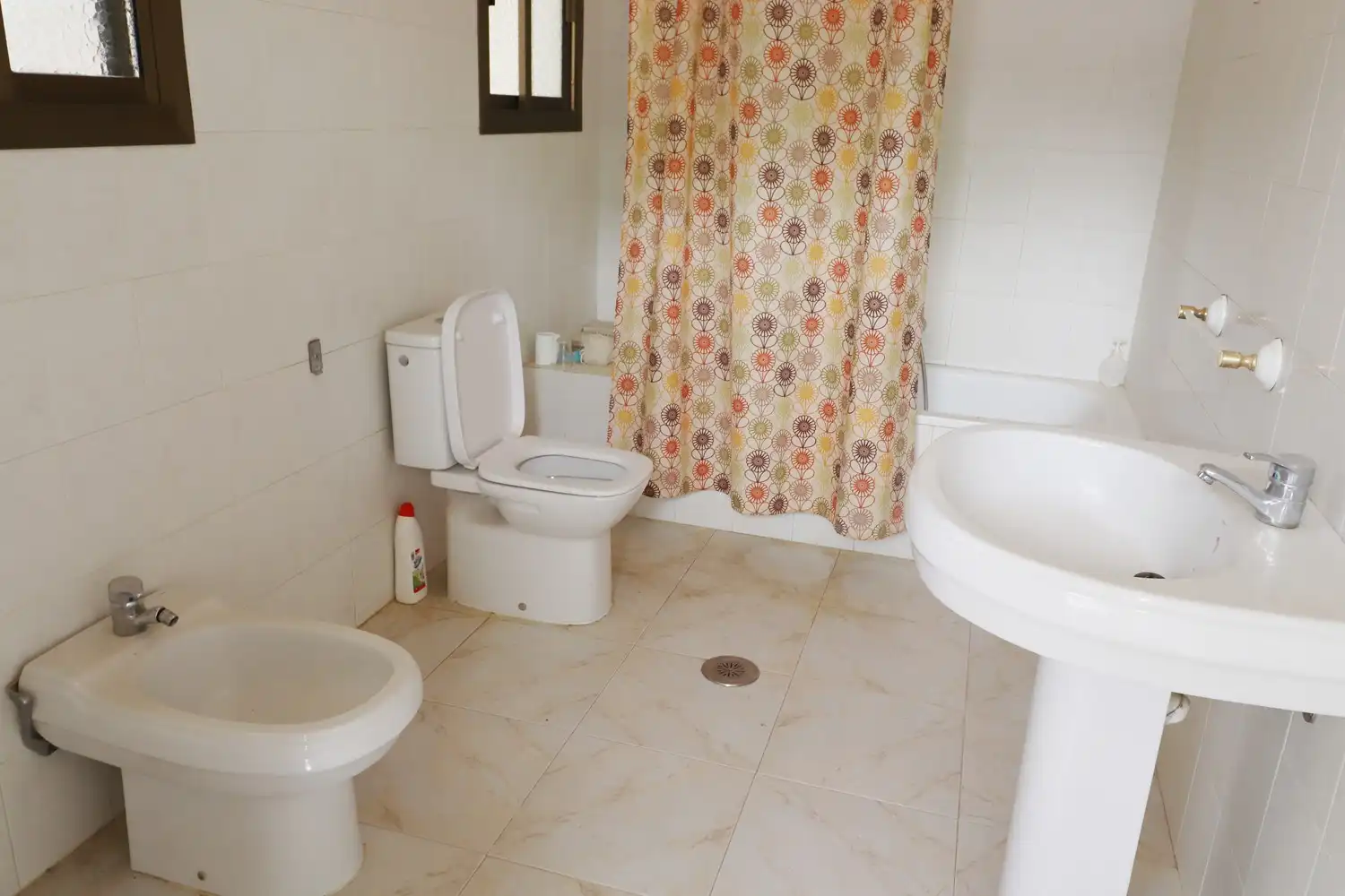 Bany de Casa o xalet en venda en Íllora amb Jardí privat i Moblat