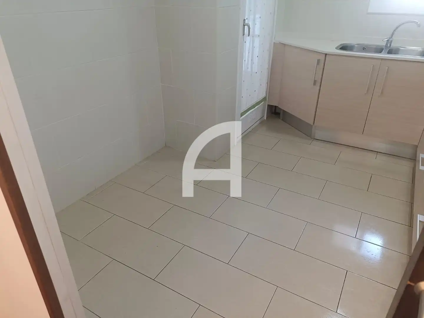 Flat for rent in Francesc Layret, Centre