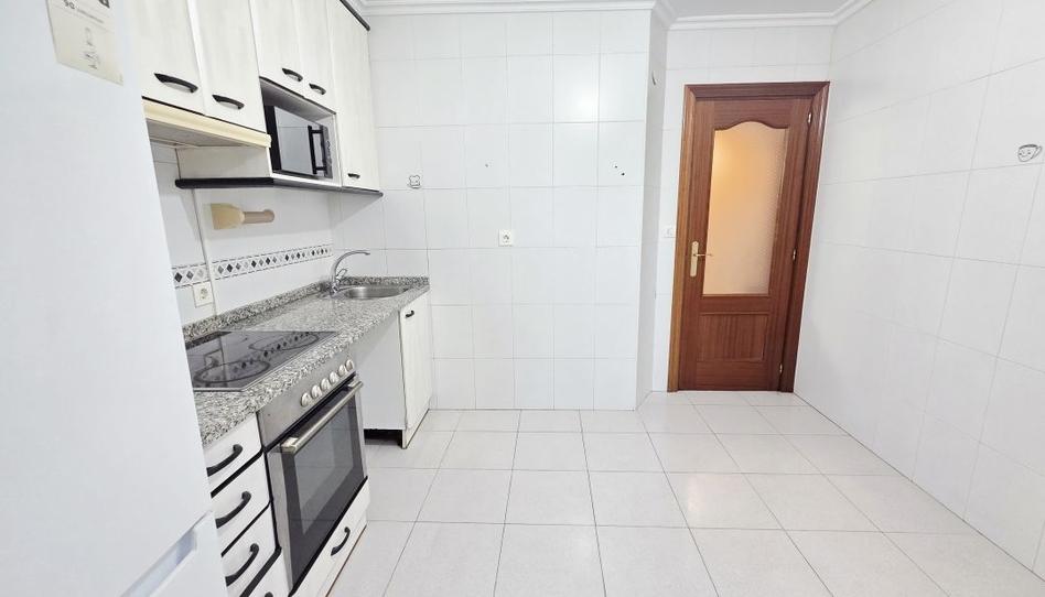 Foto 1 de Pis en venda a Urdaburu Kalea, Kaputxinoak / Capuchinos - Galtzaraborda, Gipuzkoa