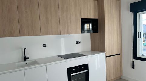 Foto 2 von Wohnung zur Miete in Francisco Cambó, Vallobín, Oviedo