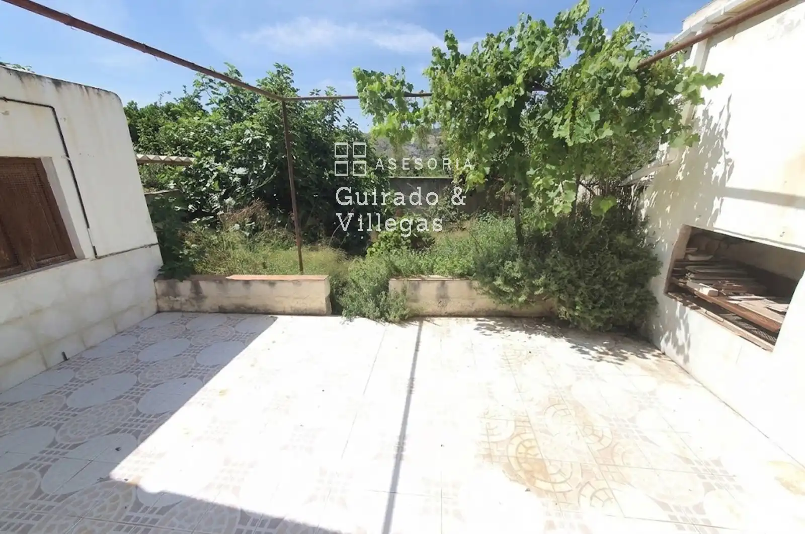 Garden of Detached homes for sale in Fines  with Storage room and Balcony