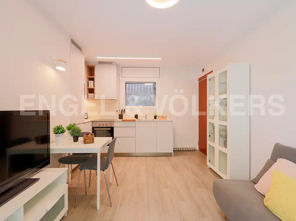Cocina de Piso de alquiler en Barcelona con Aire acondicionado, Calefacción y Jardín privado