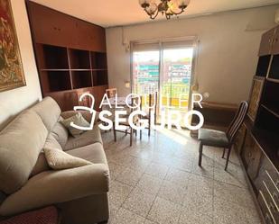 Bedroom of Flat to rent in Leganés  with Air Conditioner, Terrace and Furnished