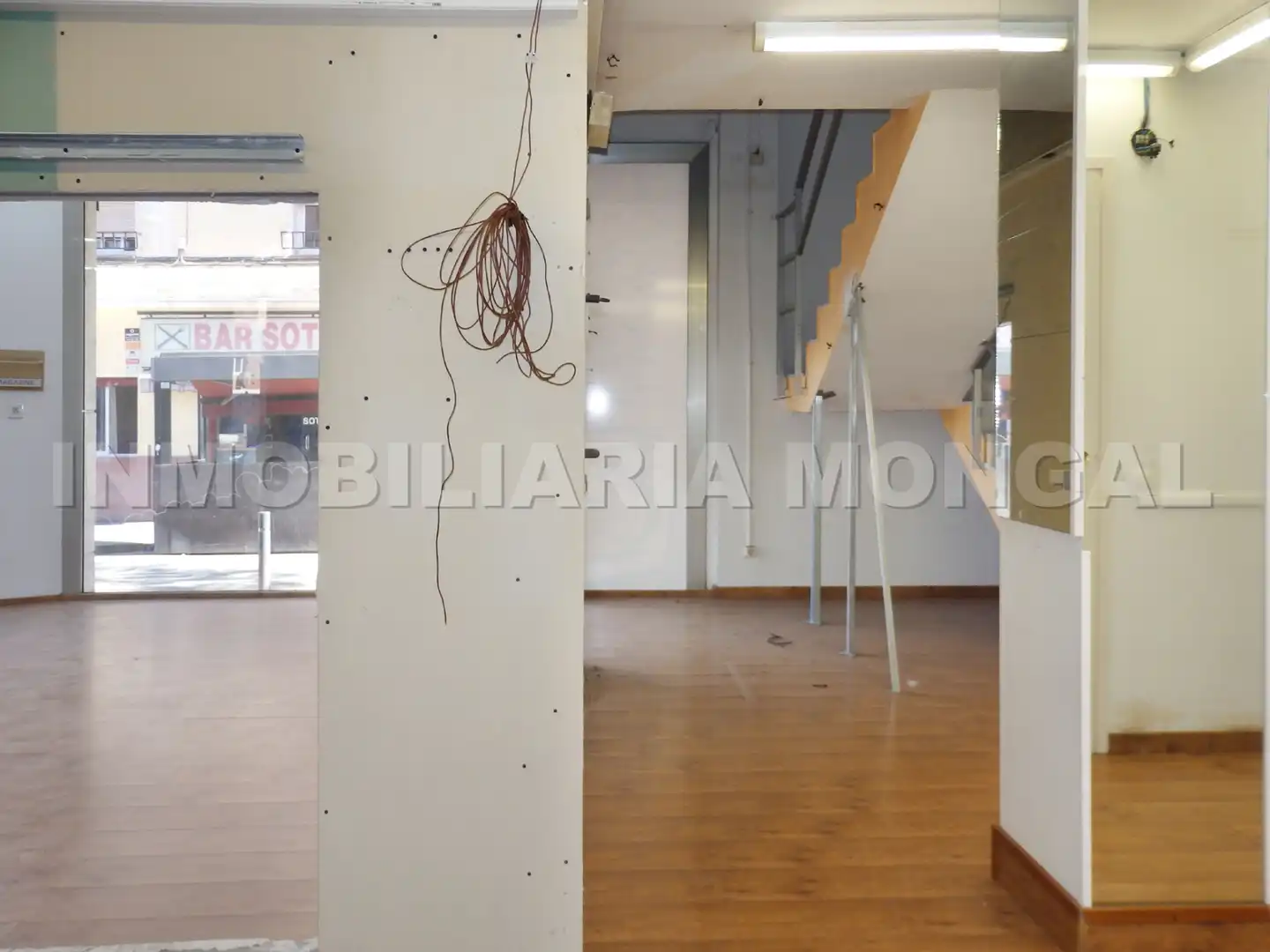Local comercial de lloguer a Carrer de Joaquim Auger, imagen 17