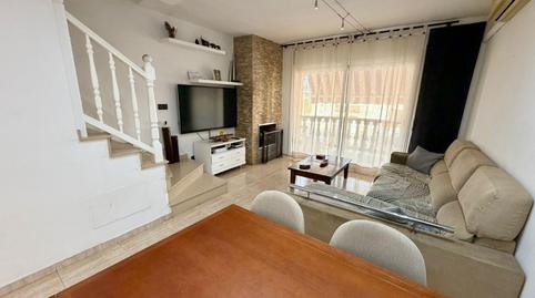 Foto 2 de Casa adosada en venda a La Pobla de Montornès  , Tarragona