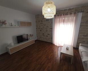 Living room of Flat for sale in Úbeda  with Air Conditioner, Heating and Furnished