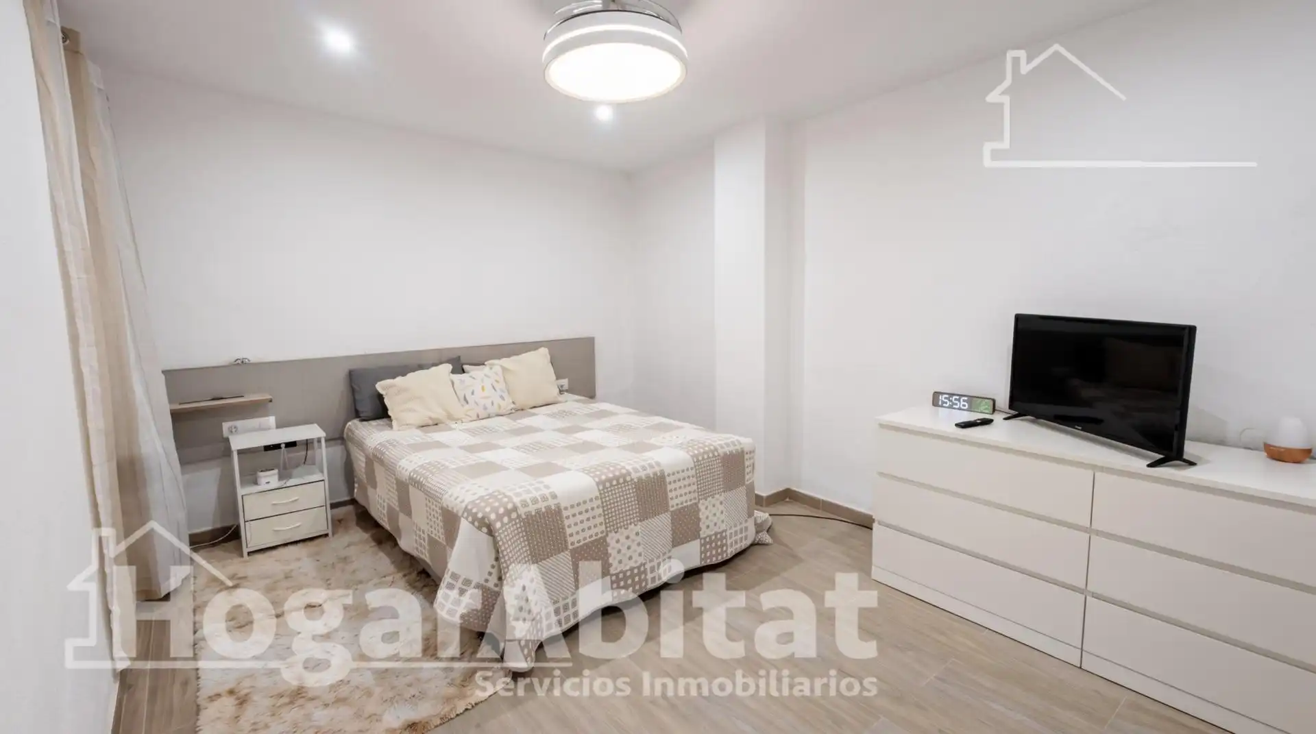Habitación de Piso en venta en Valencia con Aire acondicionado