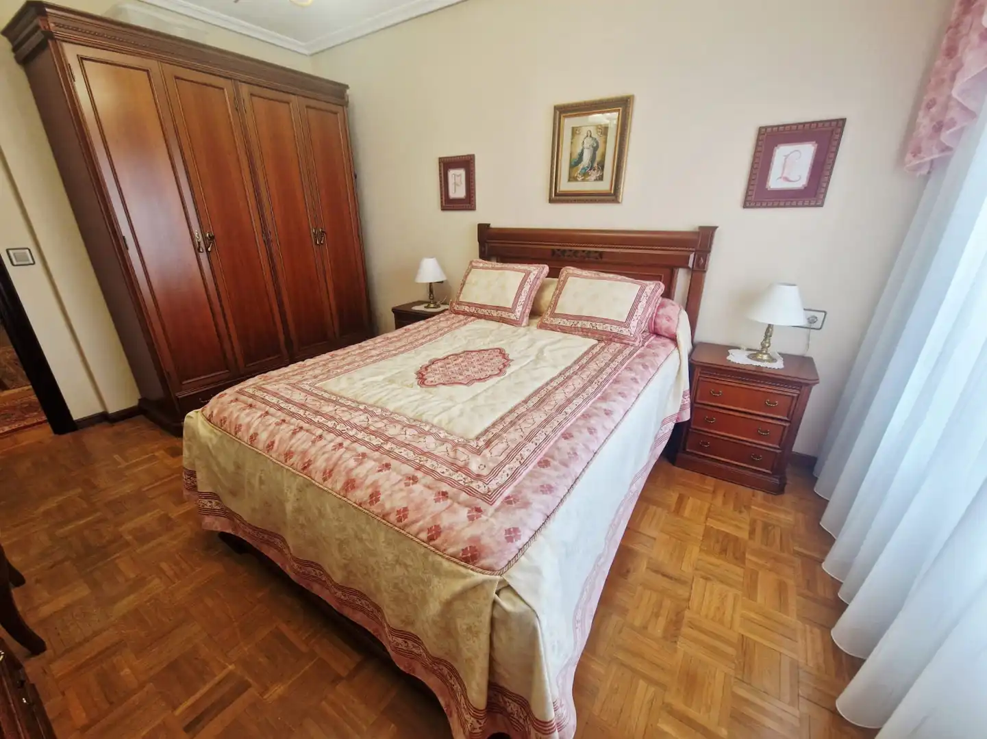 Dormitori de Pis en venda en Avilés amb Calefacció, Parquet i Traster