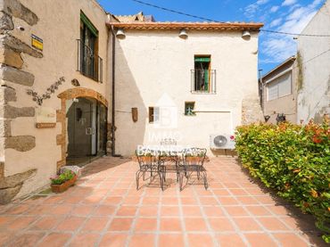 Chalet con balcón en venta en Major 9