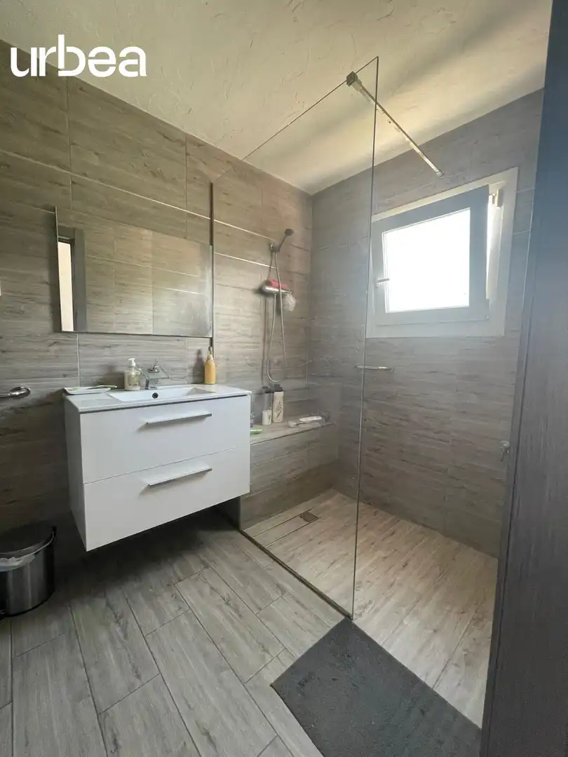 Baño de Finca rústica de alquiler en Málaga con Calefacción, Jardín privado y Terraza