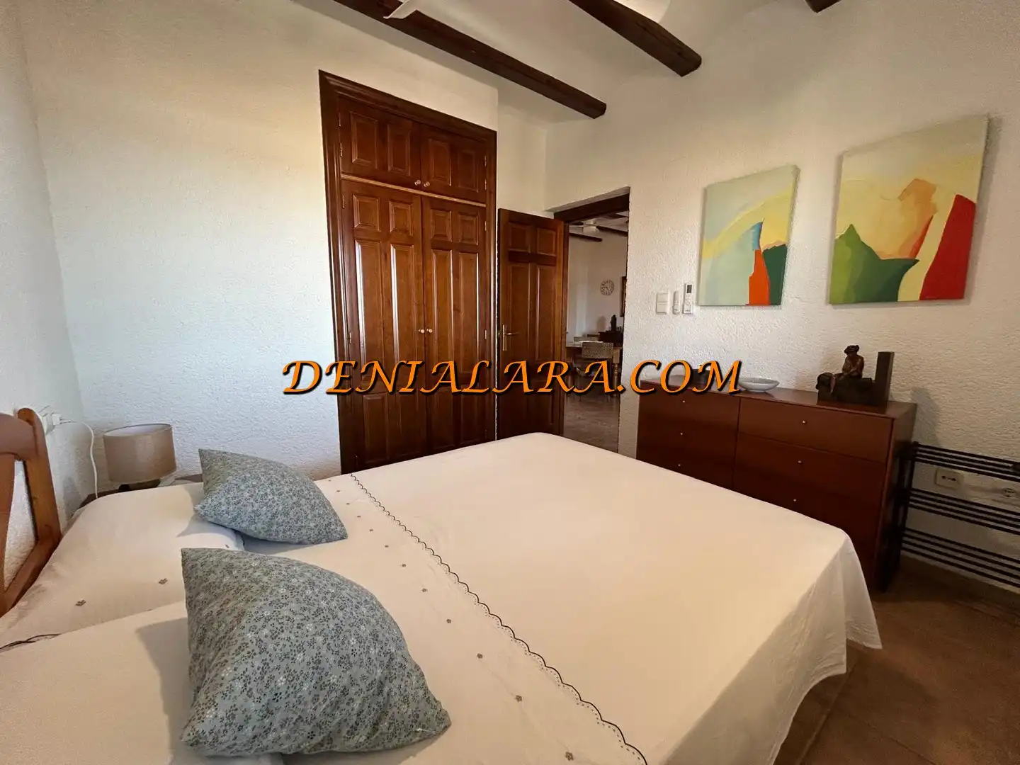 Habitación de Edificio en venta en Oliva
