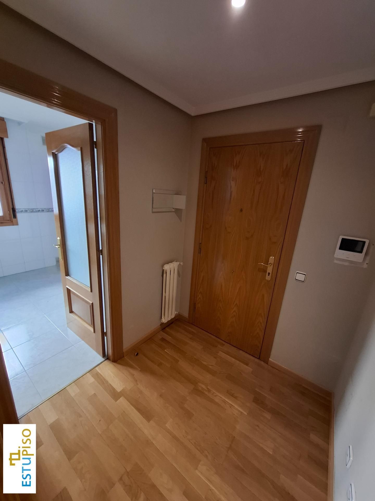 Piso en venta en  OB MANRIQUE, San Claudio - La Chantría
